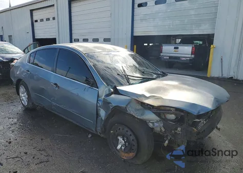 2010 Nissan Altima Base z USA, uszkodzony, nr VIN 1N4AL2AP9AN446743